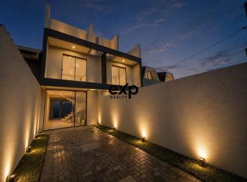 Casa · 68m² · 2 Quartos · 2 Vagas · Sobrado pra Venda no Sitio Cercado com 70m2