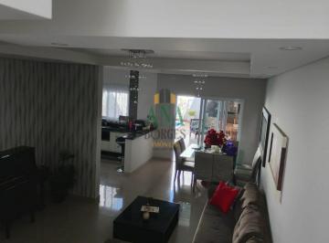 Casa · 3 Quartos · Sobrado Mobiliado para Locação / Venda
