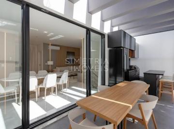 1 · Cobertura em Camboriú com 250 m², 3 suítes à venda no bairro Centro.