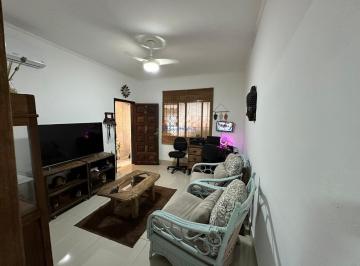 Casa · 150m² · 3 Quartos · 2 Vagas · Casa 3 dormitórios na Guilhermina! - IST136