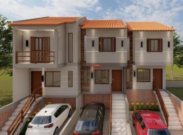 Casa · 61m² · 2 Quartos · 1 Vaga · Sobrado à Venda em Igrejinha com Sacada