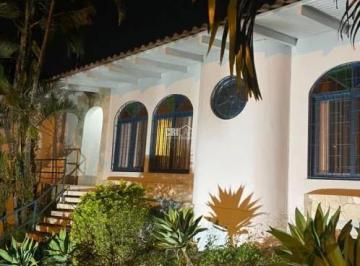 Casa · 375m² · 1 Vaga · Casa à venda no Centro de Criciúma Sc