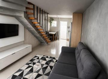 Casa · 72m² · 2 Quartos · 1 Vaga · Sobrado à venda no bairro Jardim do Shopping