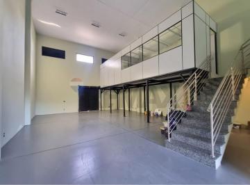 Comercial · 225m² · 2 Vagas · Galpão para alugar com !C 225m²    em Vila Santa Claudina , Vinhedo SP