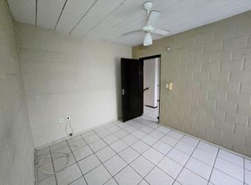 Apartamento · 44m² · 2 Quartos · 1 Vaga · Apartamento com 2 quartos, portaria 24hr e vaga no bairro Lomba do Pinheiro