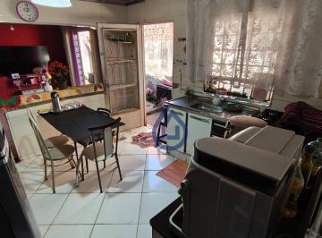 f15d896aad80ce76211528bac3a97c8ea40a38bf · Casa com 2 dormitórios à venda, 70 m² por R$ 180.000,00 - Jardim Guanabara - Rio Claro/SP