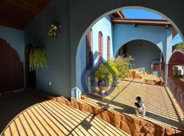aed08029e94cd6df8eb2f3637e92aafb9b1c3462 · Casa com 5 dormitórios à venda, 206 m² por R$ 780.000,00 - Jardim Residencial Indaiá - Santa Gertrud