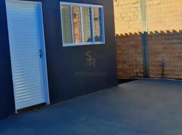 Casa · 160m² · 3 Quartos · 2 Vagas · Casa residencial para locação e venda no bairro Parque dos Pinus, em Ribeirão Preto/SP.