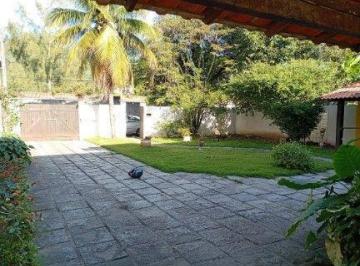 garagem e quintal gramado · Casa com 3 dormitórios à venda, 195 m² por R$ 670.000,00 - Engenho do Mato - Niterói/RJ