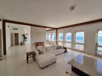 3ae9f1dfa476922e74f9d0b711864c04c80ec37c · Apartamento à venda na Península - Guarujá/SP.