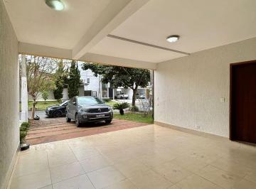 Casa de 3 quartos, Mogi das Cruzes · Casa para venda em Fazenda Rodeio de 204.00m² com 3 Quartos, 1 Suite e 4 Garagens