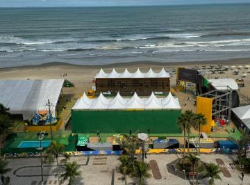 4wyn3ba2ytq2yjhjm2i0mzyz_md · Apartamento à venda na Guilhermina, em Praia Grande.