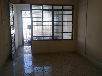 Casa de 4 quartos, Salto · Casa para venda em Centro de 400.96m² com 4 Quartos e 1 Garagem
