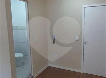 Comercial · 33m² · Sala Comercial para alugar em Vila São João Batista de 33.00m²