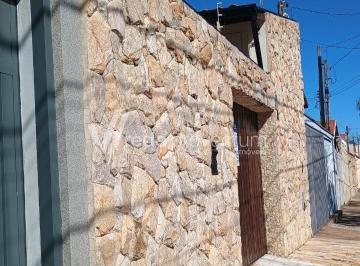 0 · casa à venda em Jardim dos Oliveiras