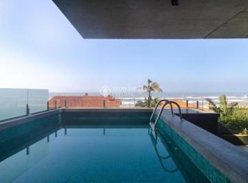 Apartamento · 262m² · 4 Quartos · 4 Vagas · Apartamento de Alto Padrão na Prainha com 261 M² privativos, com 4 Suítes, piscina aquecida na sacad