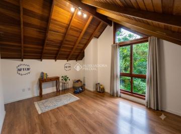 Casa · 208m² · 3 Quartos · 1 Vaga · Casa 3 quartos e 1 vaga no Bairro Belém Novo.