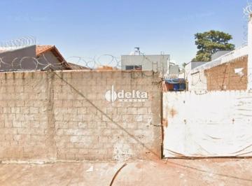 Terreno · 250m² · Terreno residencial disponível para venda no bairro São Jorge em Uberlândia-MG