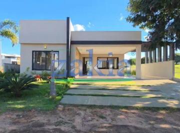 Casa de 3 quartos, Paranapanema · Casa de campo de 170,00 m² com 3 suítes no Riviera De Santa Cristina XIII