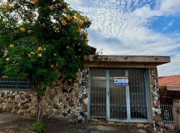 Casa en Venda de 3 quartos · Casa Rua 24 de outubro