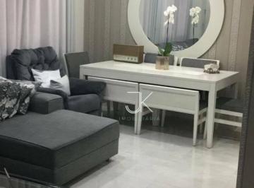 c3a27421375315f1e83ccef64b771ca28d1bd581 · Casa em condomínio fechado