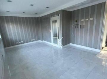 80c378e4d8a9a51fcee7329e9db19894955ee475 · Casa em condomínio fechado