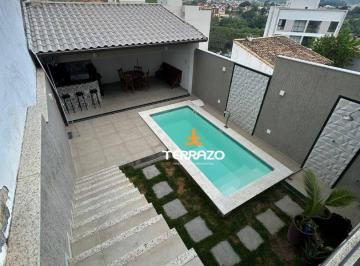 66face1d86637e857ff06f3a4bfe2d58f2ae63ba · Encante-se com este incrível triplex, perfeito para quem busca conforto, espaço e qualidade de vida!