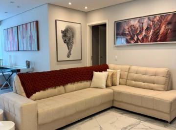 Apartamento de 3 quartos, Santana de Parnaíba · Apartamento com 3 suítes a venda no Boulevard Tamboré