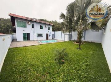 Quintal com Palmeira Azul · Casa com 3 dormitórios à venda, 191 m² por R$ 980.000,00 - Guanabara - Joinville/SC