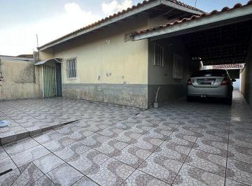 Casa de 3 quartos, Itanhaém · CASA NO GAIVOTAS ITANHAÉM 700 METROS DO MAR
