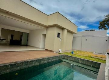 Casa de 3 quartos, Porto Rico · Seu Novo Lar com 172 m² de Conforto e Sofisticação
