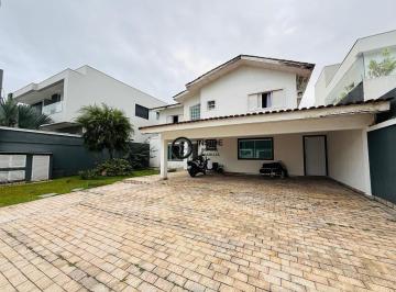 Casa · 525m² · 3 Quartos · 6 Vagas · Casa à venda com 3 quartos no Acapulco