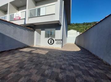 Casa · 100m² · 2 Quartos · 1 Vaga · Casa nova com quintal e 2 quartos