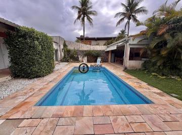 Casa · 338m² · 4 Quartos · 4 Vagas · Casa para locação com 4 quartos no Pernambuco