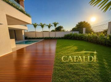 Casa de 4 quartos, Rio de Janeiro · Linda mansão à venda com 5 suítes, elevador, lazer completo - Alphaville Barra da Tijuca