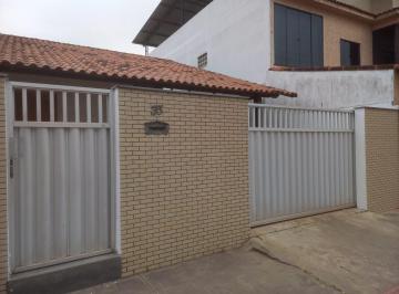 Casa de 3 quartos, Vila Velha · Casa Araçás, 3 quartos, sem suite, varandão, quintal, portão eletrônico