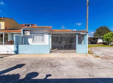 Casa de 3 quartos, Curitiba · Casa 3 dormitórios, em condomínio Bairro Xaxim, Curitiba, Paraná.