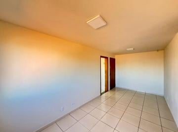 Apartamento de 2 quartos, Samambaia · Apto de 2 quartos, 1 vaga, 50 m², vazado, desocupado, QR 310, Res. Thay Marques e Gontijo