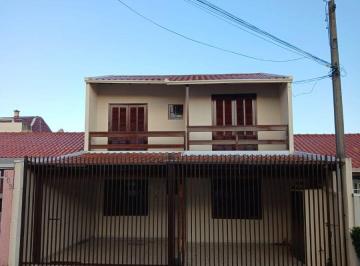 Casa de 4 quartos, Curitiba · Excelente sobrado com 3 quartos, suíte, escritório e garagem para 2 carros no Orleans,