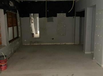 Comercial · 161m² · Loja em Jardim