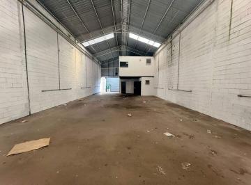 Comercial · 600m² · 2 Vagas · Galpão/Depósito/Armazém em Vila Bocaina