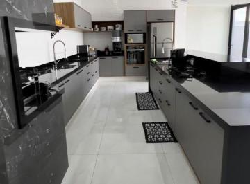 Casa · 281m² · 3 Quartos · 2 Vagas · Casa em Jales