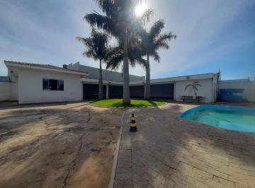 Casa · 300m² · 1 Quarto · 8 Vagas · Casa em Parque Novo Mundo - Americana