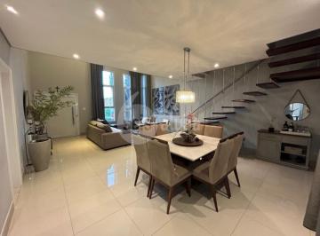 Casa · 221m² · 3 Quartos · 4 Vagas · Casa em Condomínio à Venda em Chácara Letônia, Americana, 221m²