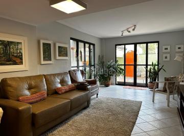 Comercial · 319m² · 5 Quartos · 2 Vagas · Casa Comercial à Venda no Centro de Piracicaba, 319m², 5 Quartos
