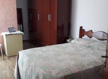 Casa · 157m² · 3 Quartos · 3 Vagas · Casa em Americana