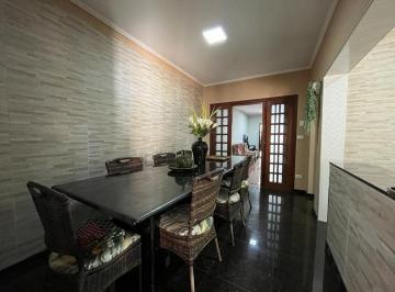Casa · 190m² · 2 Quartos · 2 Vagas · Casa à Venda em Vila Linópolis I, 2 Suítes, 190m², Santa Bárbara