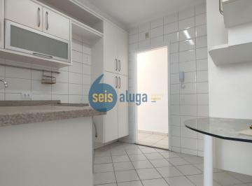 Apartamento · 87m² · 3 Quartos · 2 Vagas · Apartamento com 3 Quartos e 2 banheiros à Venda, 78 m² por R$ 445.000