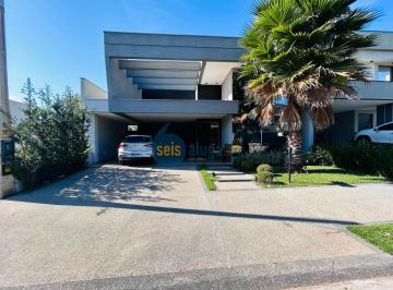Casa · 200m² · 3 Quartos · 4 Vagas · Casa em Condomínio no Jardim Firenze com 3 Dormitórios