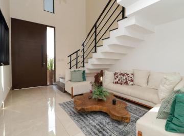 Casa · 254m² · 4 Quartos · 4 Vagas · Casa à Venda no Residencial Mac Knight, 4 Dorms, 3 Suítes, 254m²